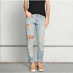 rag & bone Jeans in Blue with Distressed Finish (cliffs rebel) NWT NEVER WORN